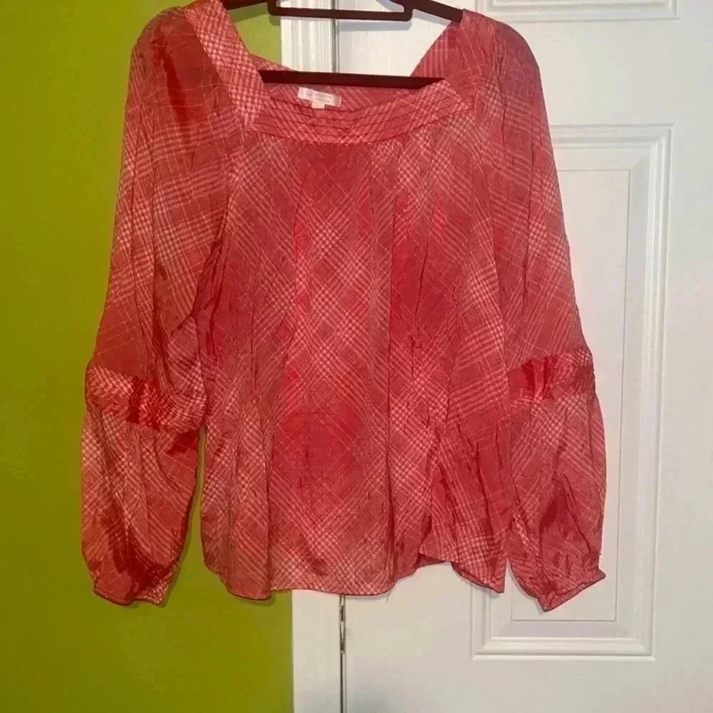 Light Weight Lauren Conrad Red and White Size Large Shirt